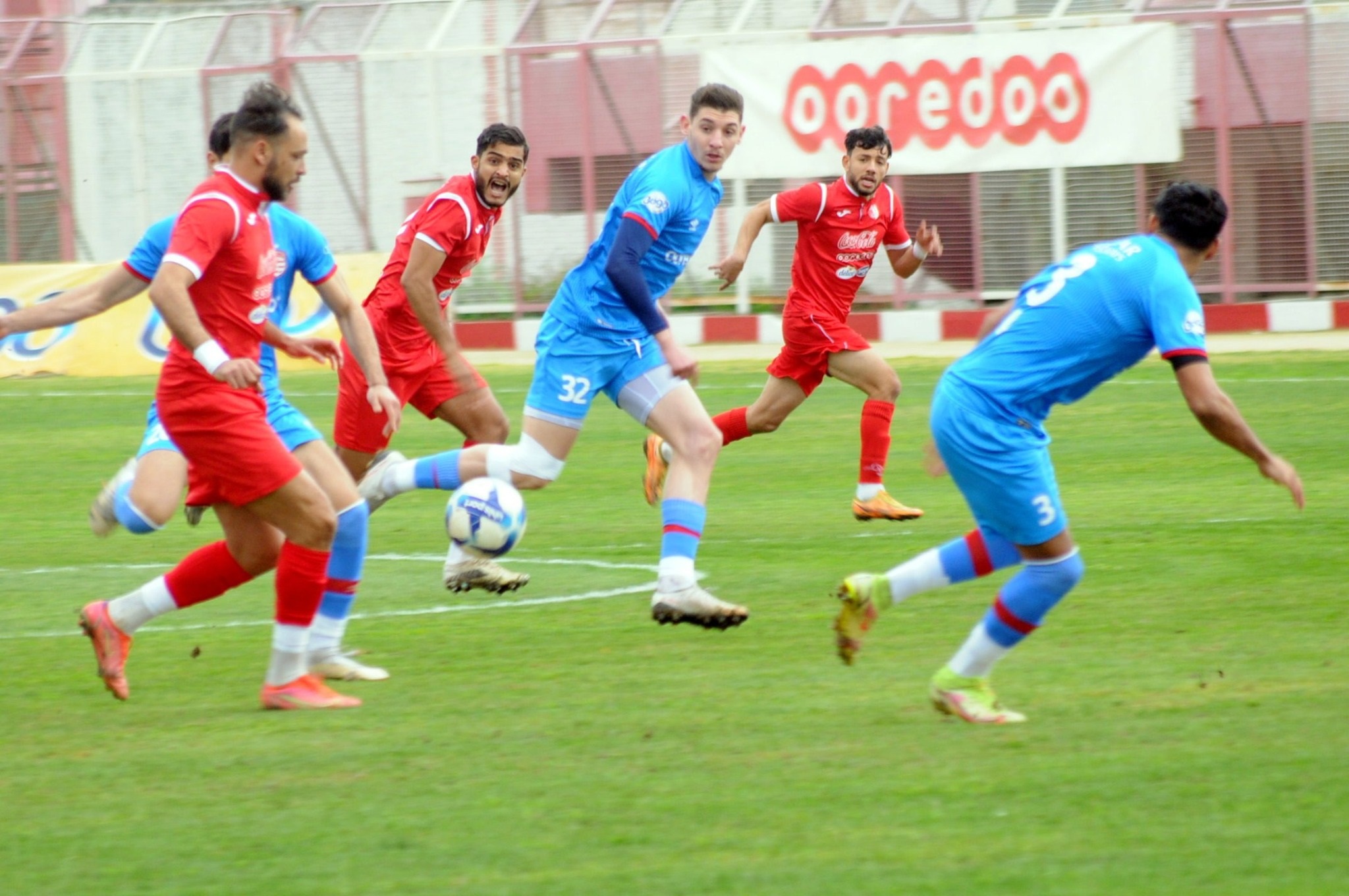 بطولة الرابطة المحترفة الأولى (مجموعة التتويج).. الاولمبي الباجي لمواصلة الأفراح والإفريقي للانفراد مجددا بالوصافة